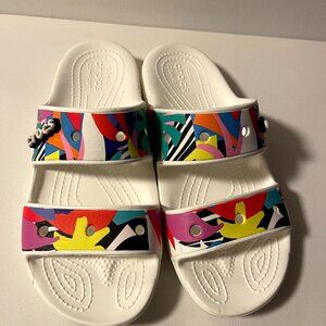 Crocs Iconic Comfort Two Strap Sandals Colorful Women's 8 Men's 6 NWOT Charms